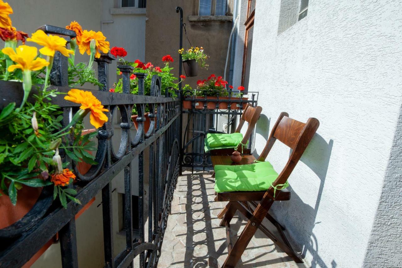 Time Traveling Apartment Sofia City 외부 사진