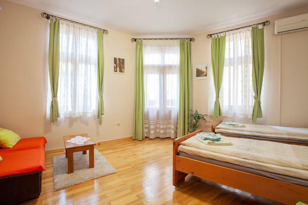 Time Traveling Apartment Sofia City 외부 사진